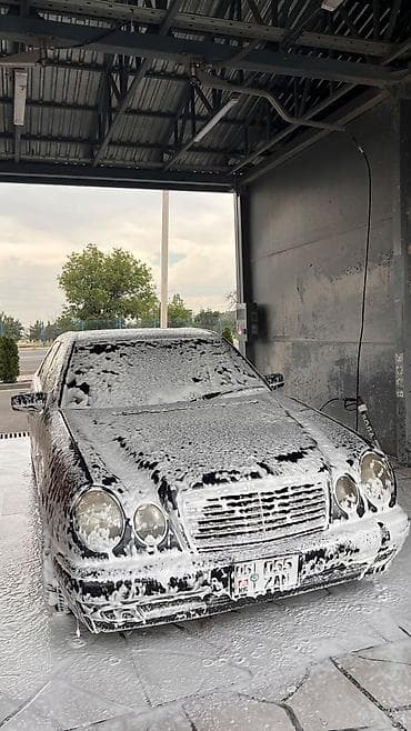 Mercedes-Benz E-Class: 1997 г., 3.2 л, Автомат, Бензин, Седан — 3