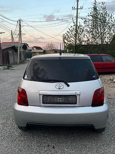 Продажа авто: Toyota Ist: 2003 г., 1.3 л, Автомат, Бензин, Хэтчбэк — 1