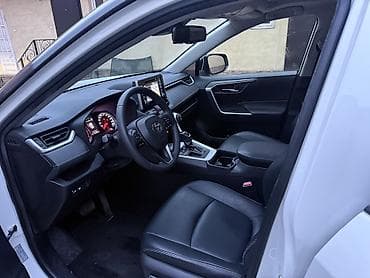 bew e39: Toyota RAV4: 2019 г., 2.5 л, Автомат, Бензин, Кроссовер — 8