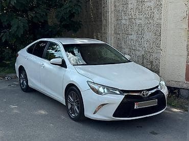 Toyota Camry: 2015 г., 2.5 л, Автомат, Бензин, Седан — 2