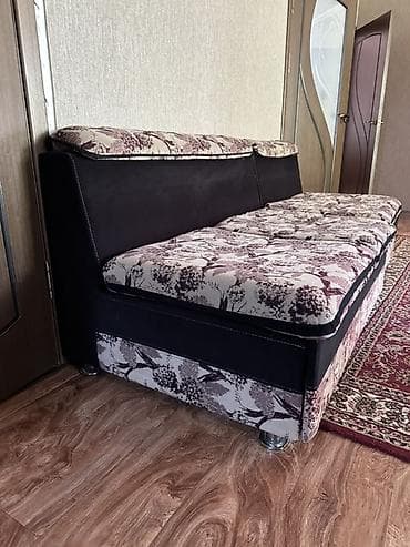 Модульные диваны: Модульный диван, Б/у — 2