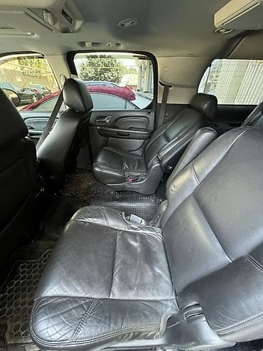 w210 2 2: Cadillac Escalade: 2008 г., 6.2 л, Автомат, Газ, Внедорожник — 4