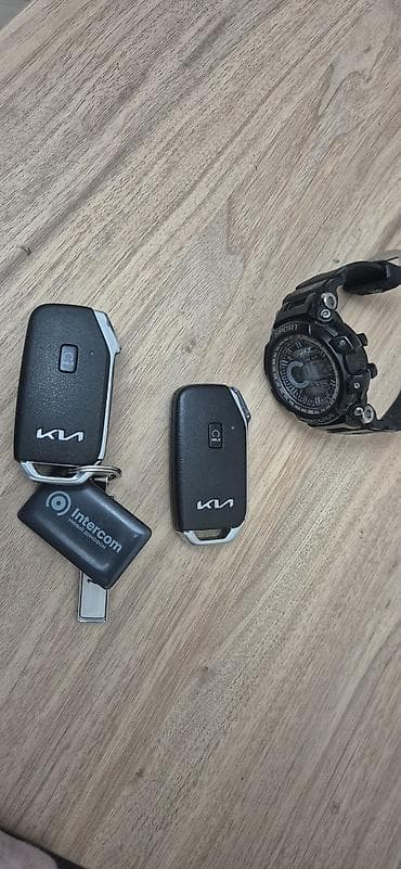 Kia K5: 2022 г., 2 л, Автомат, Газ, Седан at lalafo.kg Kia K5: 2022 г., 2 л, Автомат, Газ, Седан