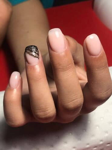 Паркет: Шеллак 
Наращивание ногтей 
Оплата за материал — 4