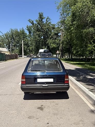 mers e124: Mercedes-Benz W124: 1989 г., 2.3 л, Механика, Бензин, Универсал — 7