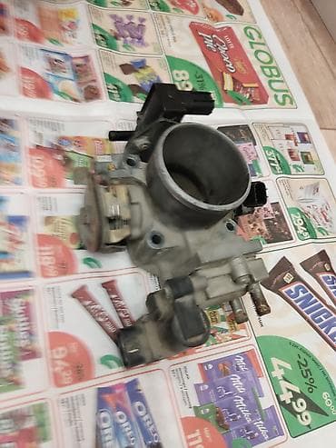down pipe: Дроссельная заслонка Honda 2003 г., Б/у, Оригинал, Япония — 1