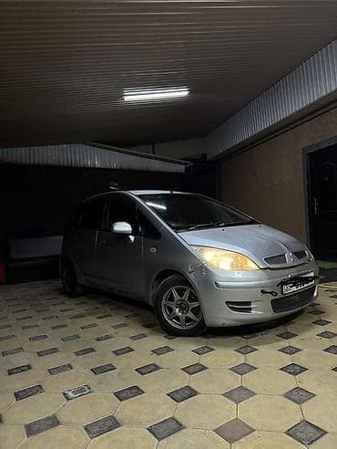 ct 200h: Mitsubishi Colt: 2003 г., 1.3 л, Автомат, Бензин, Хэтчбэк — 1