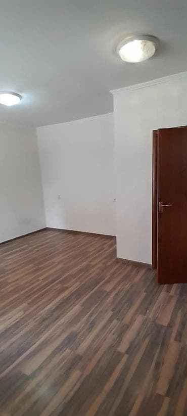 офисы в бизнес центре аренда: Аренда офисов, 100 м², В жилом комплексе, С отдельной кухней, С отдельным входом, С отдельным сан узлом — 5