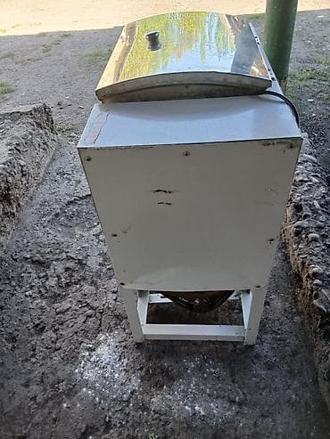 Оборудование для бизнеса: Тестомес 25 кг, Китай, Б/у — 3