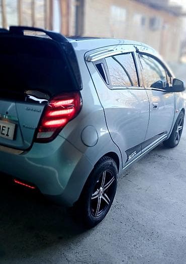 i bus: Chevrolet Spark: 2011 г., 1 л, Механика, Газ, Хэтчбэк — 7