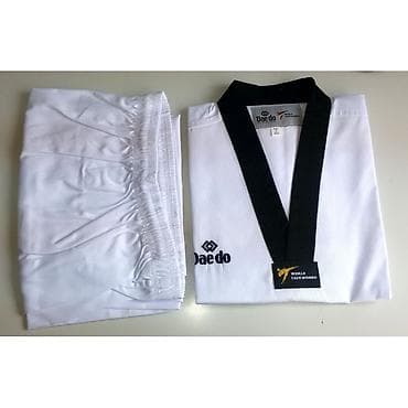 Dobok для тхэквондо Daedo с черным воротом В наличии 2 размеры на at lalafo.kg Dobok для тхэквондо Daedo с черным воротом В наличии 2 размеры на