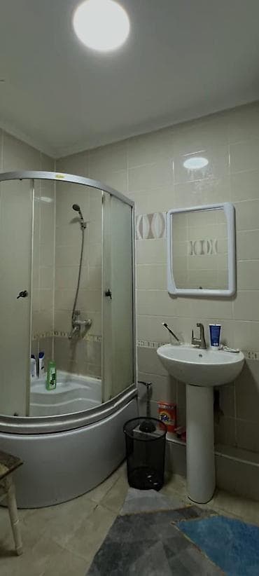 квартира 1 ком продаю: 2 комнаты, 70 м², Элитка, 1 этаж — 2