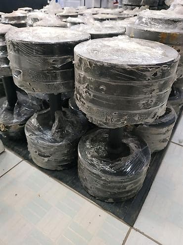 22x22 кг Итого: 44 кг разборные гантели в спортивном магазине