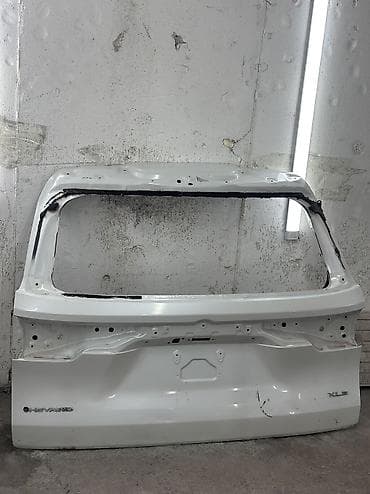 Крышка багажника Toyota, 2023 г., Б/у, Оригинал