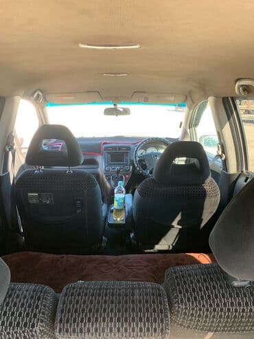 купить авто в рассрочку без первоначального взноса без банка: Honda Stream: 2003 г. — 2