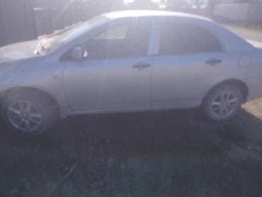 kia soltes: Toyota Allex: 2008 г., 1.6 л, Механика, Бензин, Седан — 2