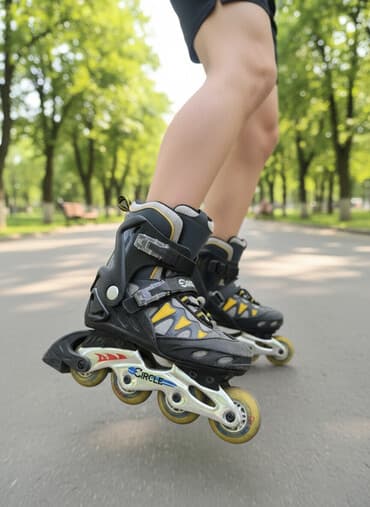 Роликовые коньки для взрослых, две пары. Одни +-40размер, вторые+-38