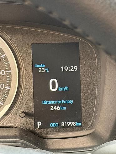 можно обмен: Toyota Corolla: 2020 г., 1.2 л, Вариатор, Бензин — 9