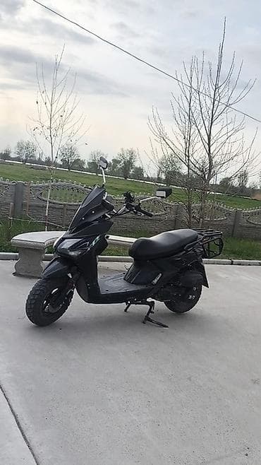 м8 pro: Продаю скутер срочно срочно горит 🔥🔥🔥🔥🔥🔥🔥 180 куб экспертизия нет — 1