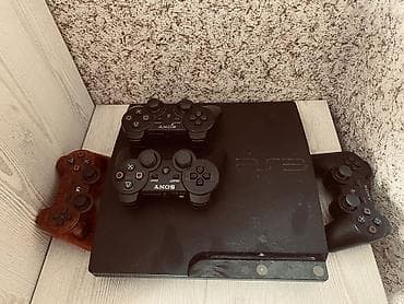 купить приставку игровую: Пс 3 и 4 джойстика в комплекте блок питания нету есть только шнур для — 1