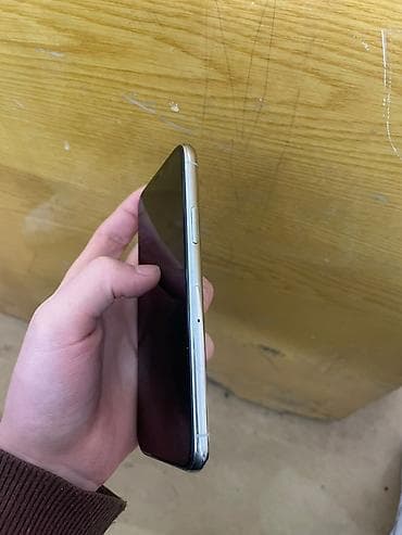 ipad 8 gen: IPhone 11 Pro, Б/у, 256 ГБ, Серебристый, Чехол, 73 % — 5