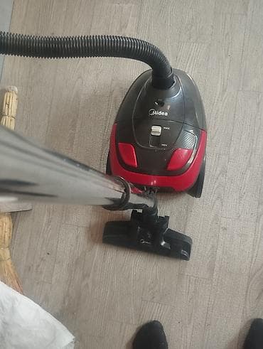 Пылесос Midea с мешком для сбора пыли Характеристики и особенности: -