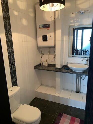 долгосрочная аренда квартиры в токмаке: 3 комнаты, Риэлтор, Без подселения, С мебелью полностью — 14