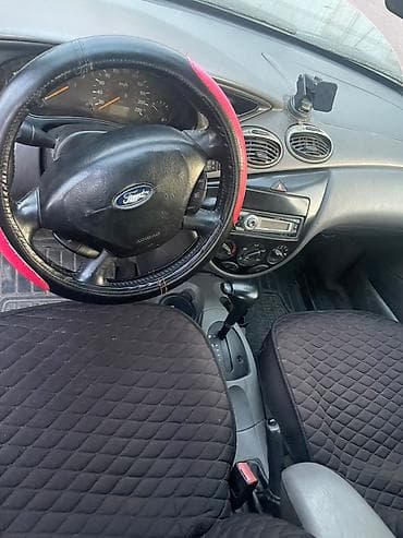 Ford Focus: 2003 г., 2 л, Автомат, Бензин, Седан — 5