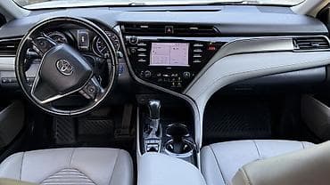 Продажа авто: Toyota Camry: 2020 г., 2.5 л, Вариатор, Гибрид, Седан — 6