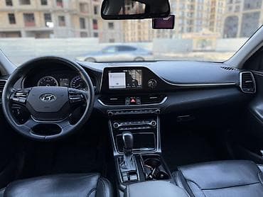 step 2: Hyundai Grandeur: 2019 г., 2.4 л, Автомат, Бензин, Седан — 9