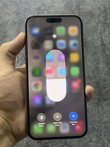 IPhone 15 Pro Max, Б/у, 256 ГБ, Natural Titanium, Чехол, 83 % — 2
