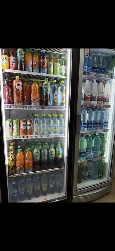 бутыль вода: Мини‑маркет с широким ассортиментом напитков и продуктов повседневного — 1
