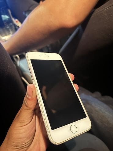IPhone 7, Новый, 128 ГБ, Розовый, Чехол, 82 %