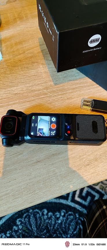 insta x3: Без флешки Карманная стабилизированная видеокамера с поворотным — 1