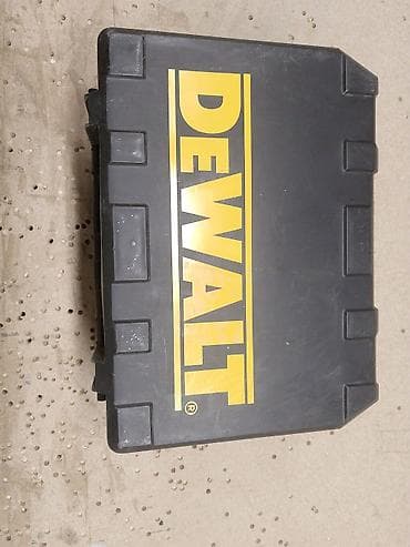 фрезы: Универсальный погружной фрезер, Б/у, Dewalt, Бесплатная доставка — 1