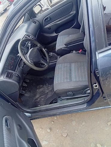 машиа: Toyota Corolla: 1995 г., Механика, Бензин, Универсал — 6