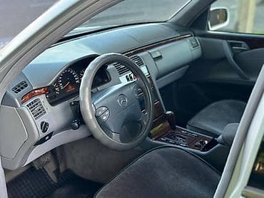 Mercedes-Benz E-Class: 2000 г., 2.6 л, Автомат, Бензин, Седан — 5