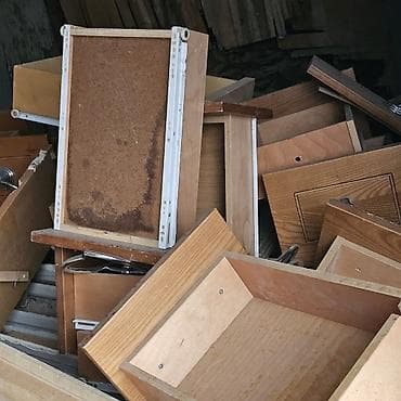 мебельный поролон: Разбор мебели и комплектующие Продам всё, что на фото: – мебельные — 4