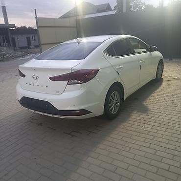 geely galaxy e5: Hyundai Avante: 2019 г., 1.6 л, Автомат, Бензин, Седан — 3