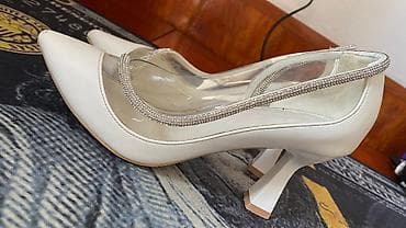 Үлпөт көйнөктөрү жана аксессуарлар: Белые женские туфли-лодочки на каблуке - Цвет: белый - Материал — 2