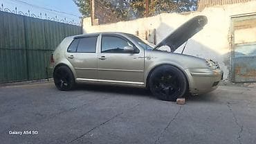 гетс капот: Volkswagen Golf: 2002 г., 1.8 л, Механика, Бензин, Хэтчбэк — 2