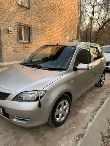 обмен машины ключ на ключ: Mazda Demio: 2004 г., 1.3 л, Автомат, Бензиновая, Хэтчбэк — 1