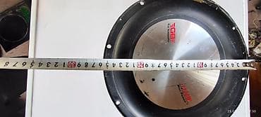 зимний цеп: Динамик Сабвуфера GB с максимальной мощностью 1200 Вт. Имеет круглую — 4