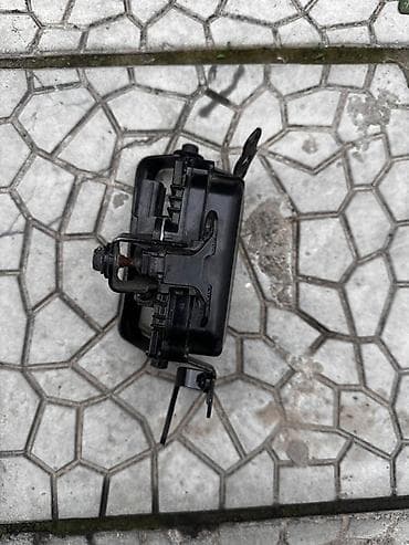 rav4 2014: Продаю оригинальный передний радар (адаптивный круиз-контроль, система — 3