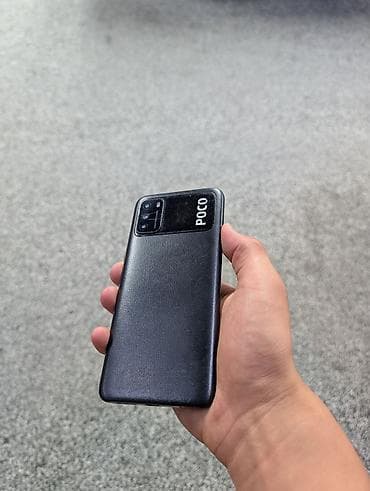 forerunner 970: Смартфон POCO М3 в чёрном цвете. Корпус с фактурной задней крышкой — 1