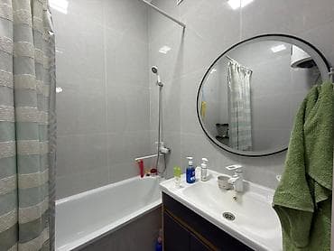 Батирлер: Продаётся квартира, 45 м² Адрес: Молдокулова 2 Район: Кок-Джар ЖК — 5