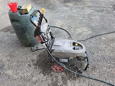 шланг на мойку: Профессиональная мойка высокого давления на тележке Описание: - — 3