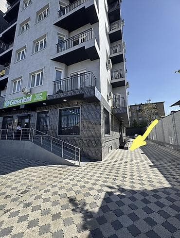 Помещение 200 м2 в цокольном этаже современного многоэтажного дома