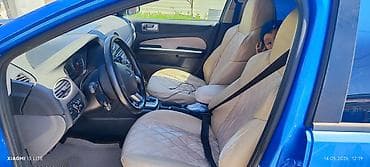 Продажа авто: Ford Focus: 2005 г., 1.6 л, Автомат, Бензин, Хэтчбэк — 4