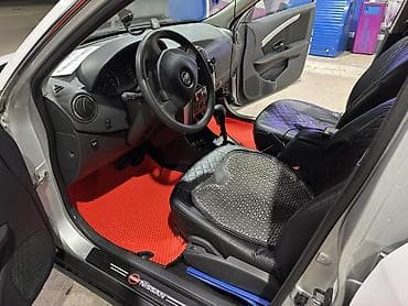 дишовый авто: Nissan Almera: 2014 г., 1.6 л, Автомат, Газ, Седан — 8